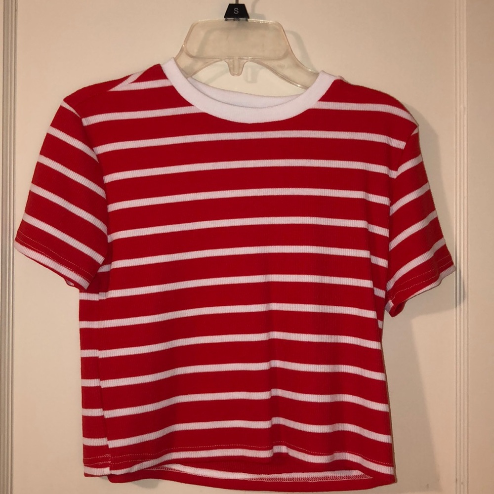 cropped stripe shirt